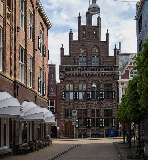 Ronald Lowijs Exterieur (2) Ronald Lowijs Exterieur (2)